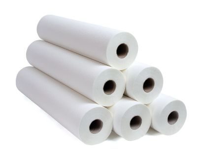 Draps d’examen plastifiés blancs 50x38cm 2 plis 40g/m² – 180 formats / carton de 6 rouleaux