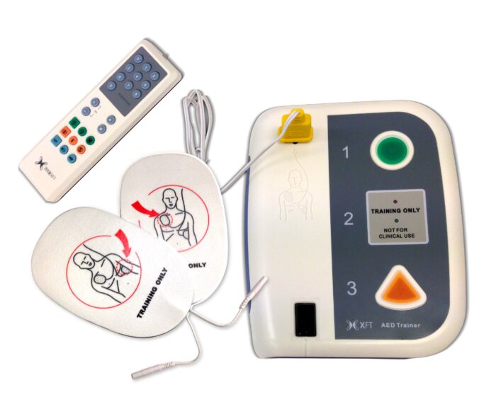 Pack de formation secourisme / mannequin adulte/enfant + défibrillateur de formation XFT 120 C – Image 4